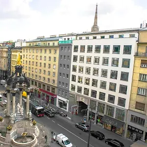 Living Hoher Markt Appartamento