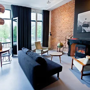v-lofts.amsterdamhotelsnl.com/